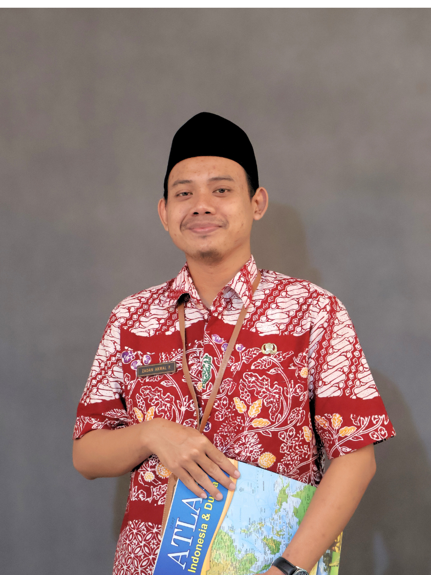 Zadan Akmal Fata, S. Pd.